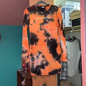Orange and black tye dye desss